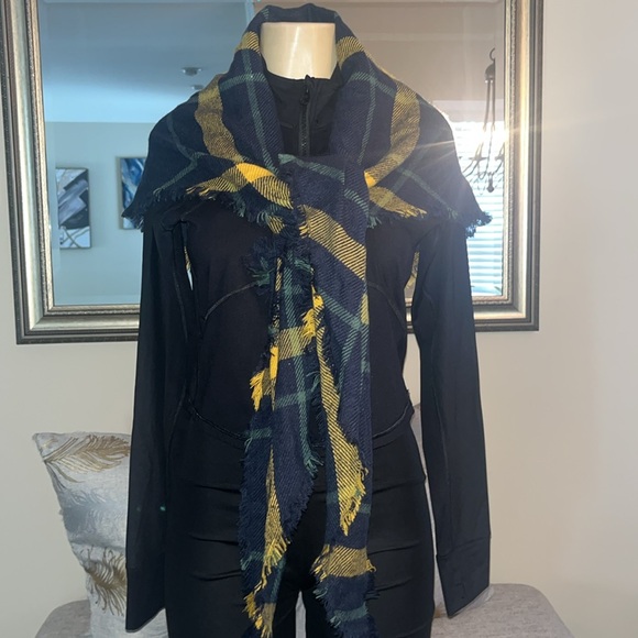 Autumn Winter Female Plaid Scarf - Picture 3 of 7